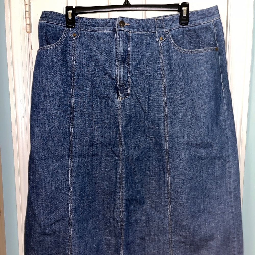 Classic Denim Skirt